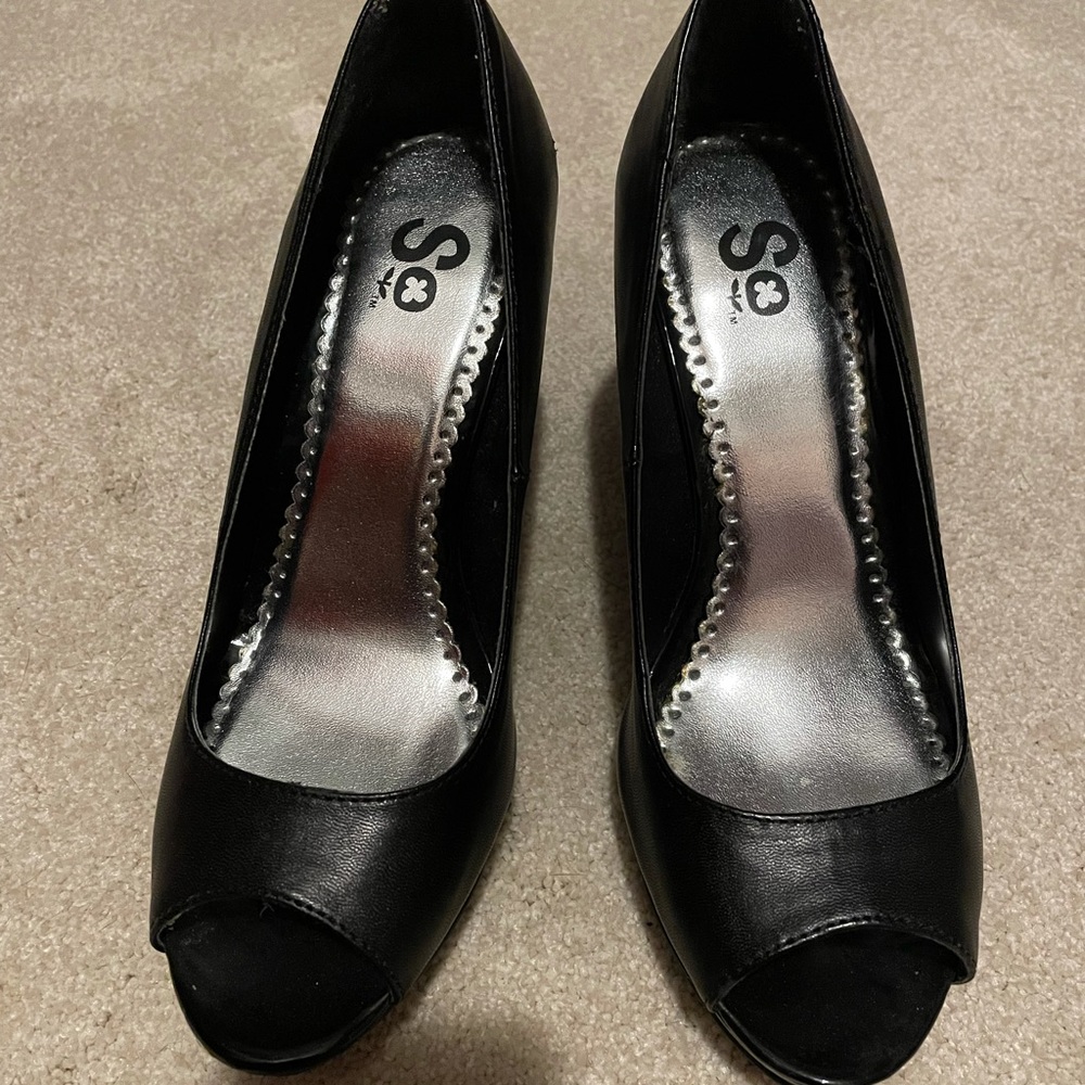 Black womens SO heels